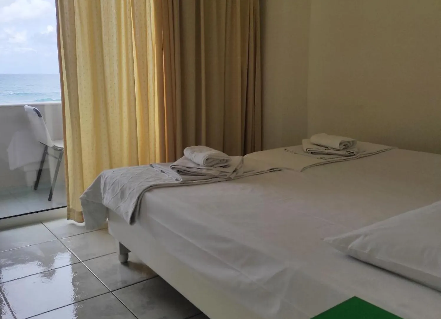 Filoxenia Beach Hotel Rethymno  3*, Rethymno (Crete)
